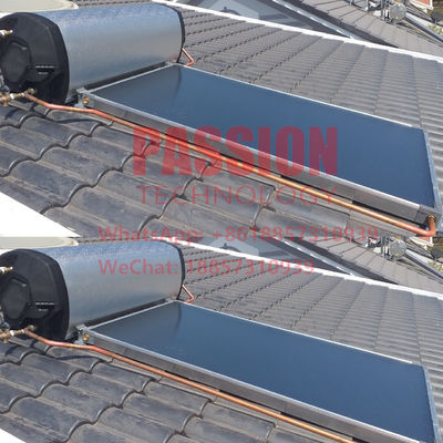 Tấm phẳng điều áp trên mái nhà Máy nước nóng năng lượng mặt trời Phim màu xanh Tấm phẳng thu năng lượng mặt trời